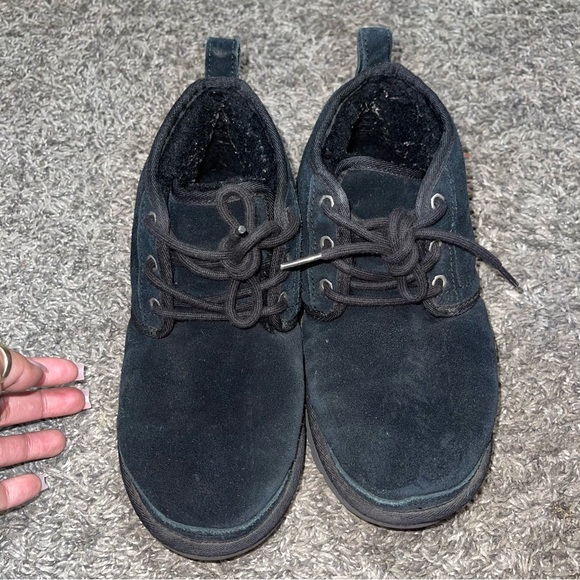 UGG Women's Neumel Boot Sz 7 - Picture 2 of 9